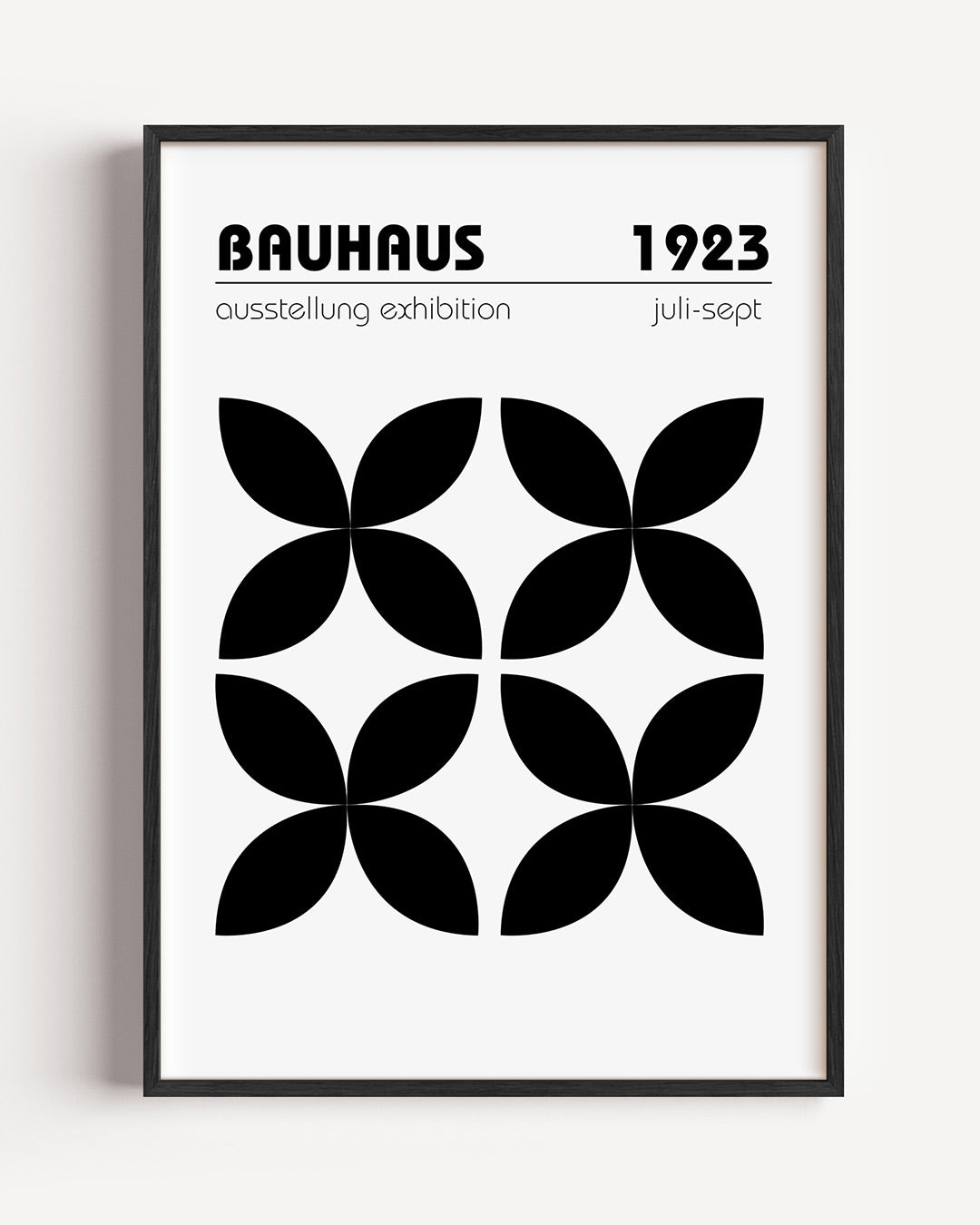 Vormritme en lijnen – staande Bauhaus poster als wanddecoratie