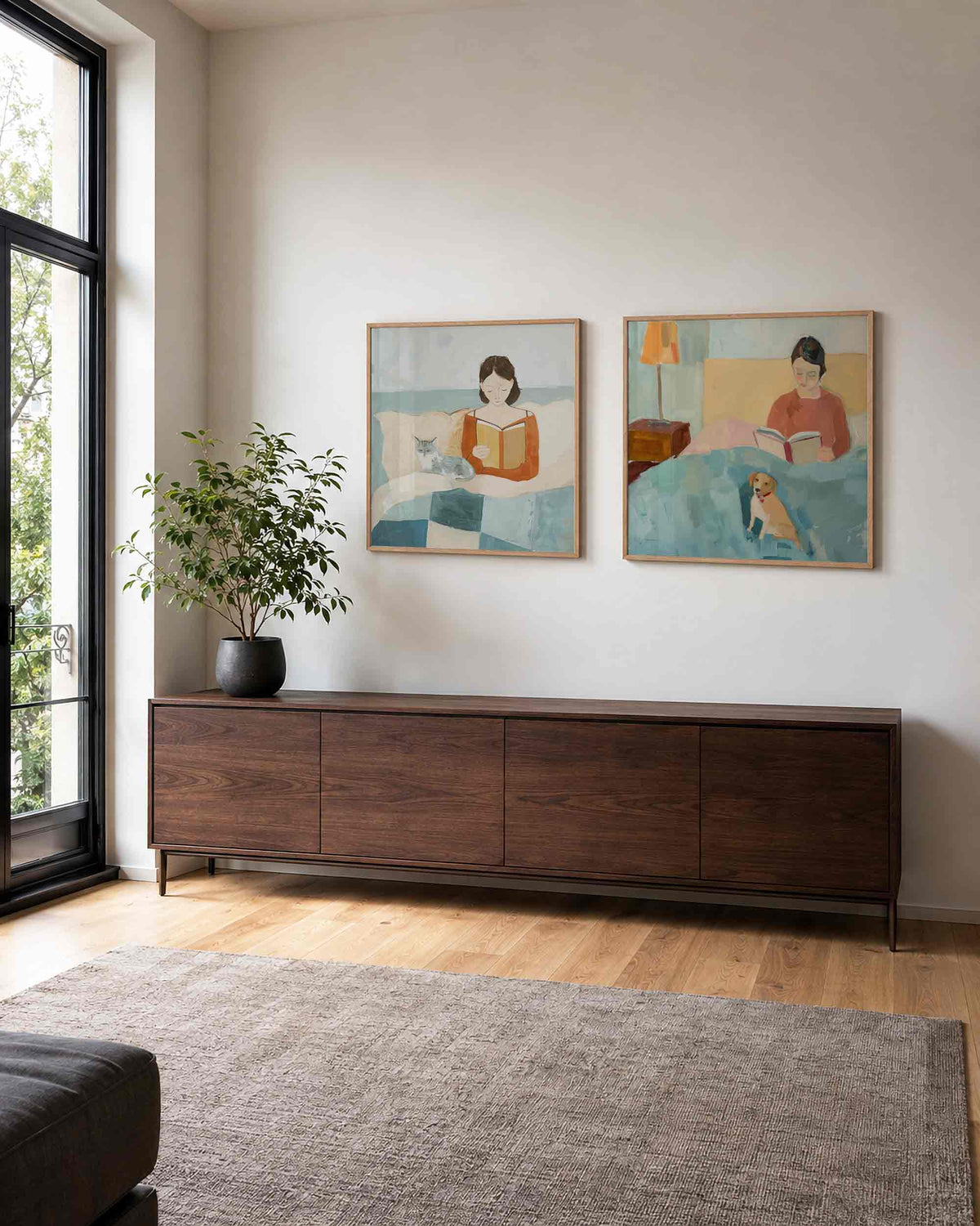 Interieurpresentatie van een tweedelige vierkante posterset met lezende vrouwen en huisdieren