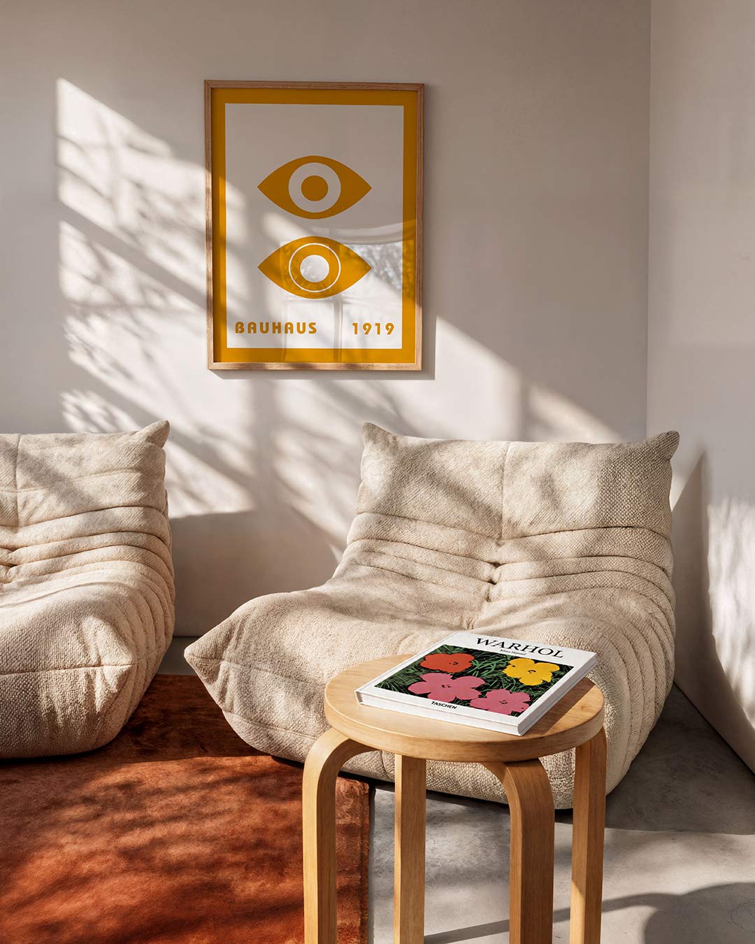 Oogvormen en kleur – moderne Bauhaus wandkunst als poster