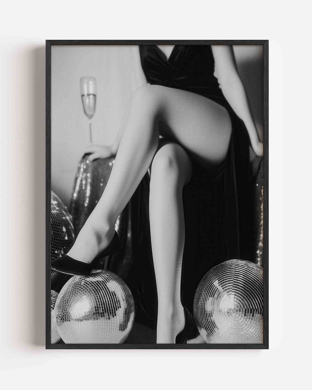 Vrouw met discoballen – Pop Art portret poster als wanddecoratie