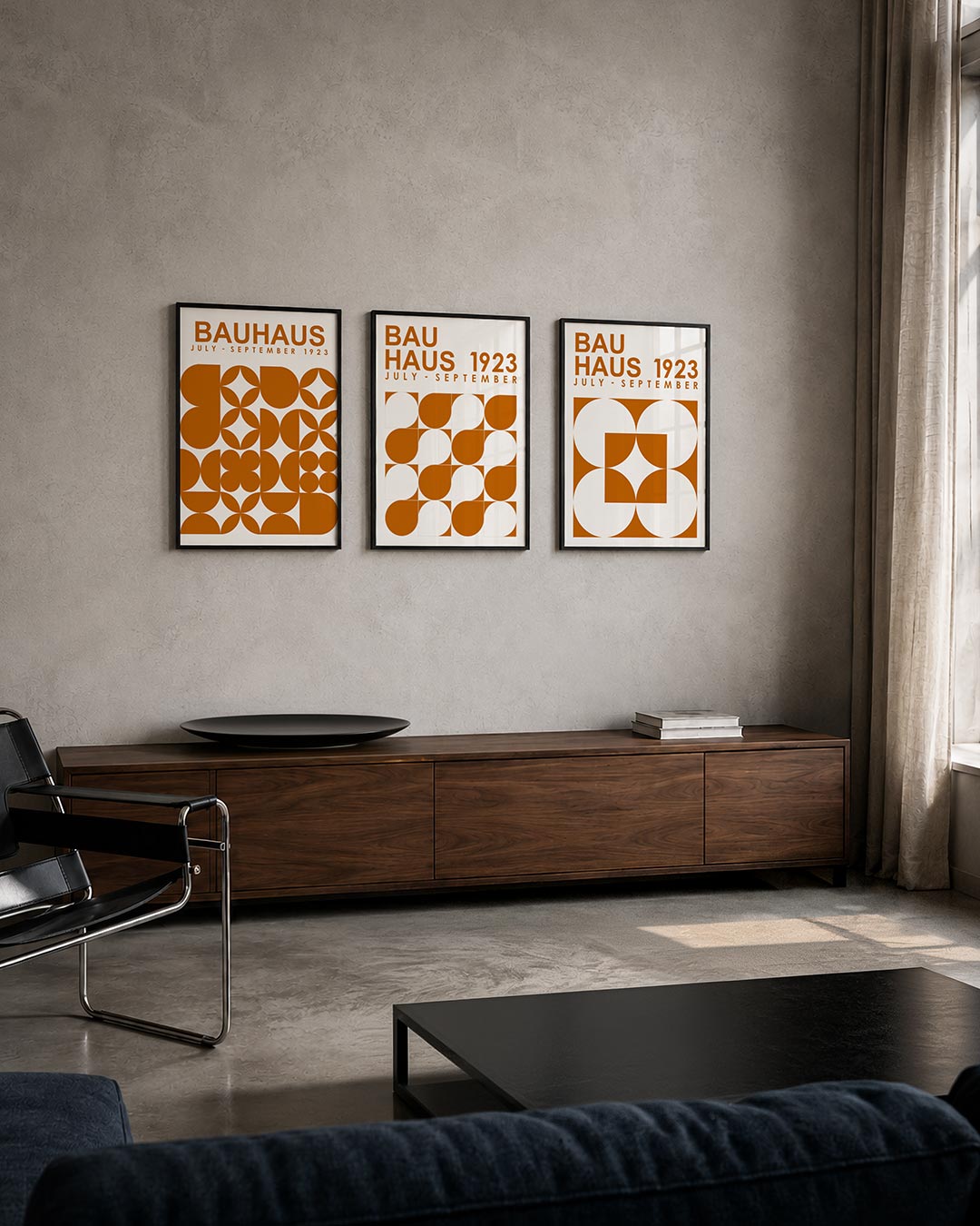 Vormenspel en kleur posterset – tweede productweergave – deze posterset in drie delen toont een speelse ordening van oranje