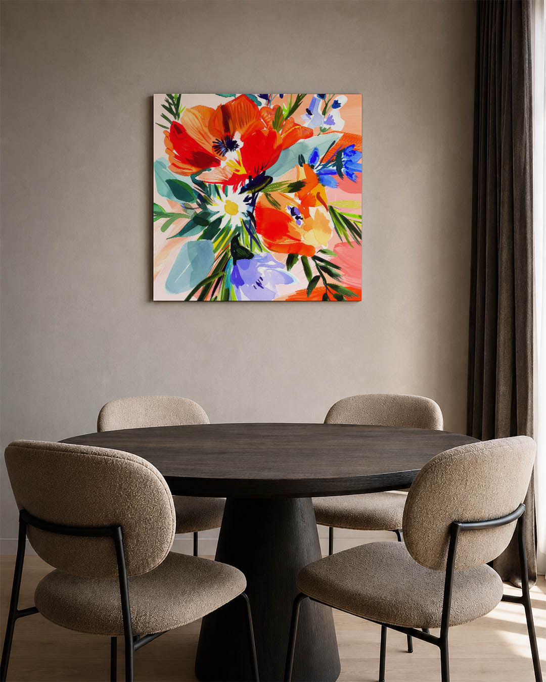 Kleurrijke bloemencompositie kunstwerk – vierkante wanddecoratie – dit werk toont een levendige verzameling bloemen in