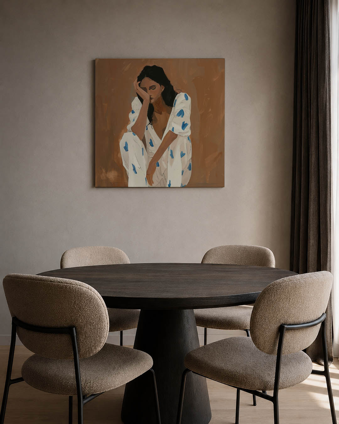 Dromerige vrouwenzitting kunstwerk – tweede productweergave – dit kunstwerk toont een vrouw in een contemplatieve houding