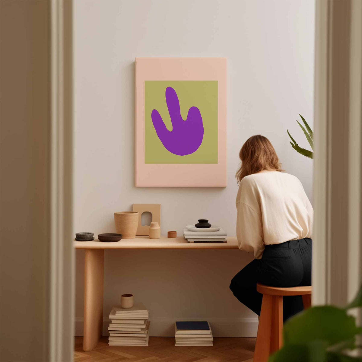 Paarse Abstracte Handafdruk – staand kunstwerk voor modern interieur