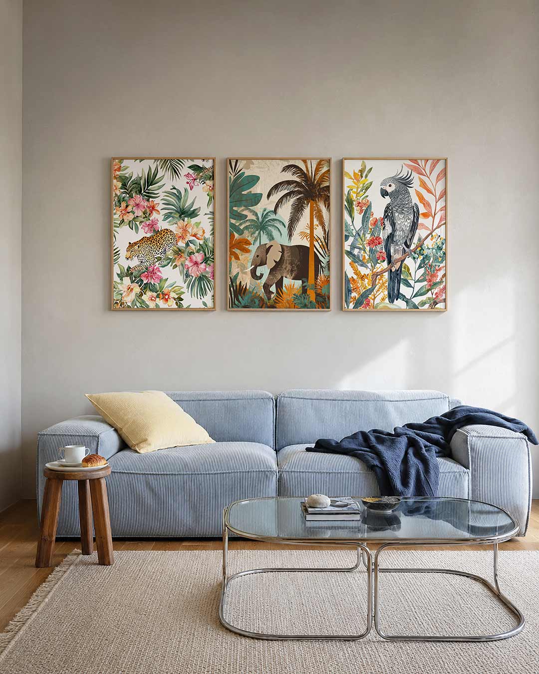 Jungle bloemenpracht posterset – tweede productweergave – een levendige mix van groene bladeren en kleurrijke bloemen