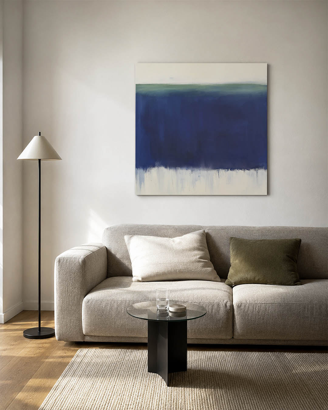 Horizontale kleurenlaag kunstwerk – vierkante wanddecoratie – dit werk toont een brede blauwe strook die de compositie