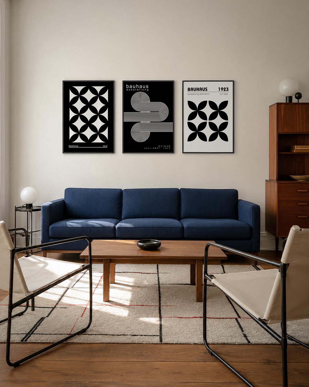 Vormritme en contrast driedelige posterset – deze posterset in drie delen toont een ritmisch patroon van zwarte en witte