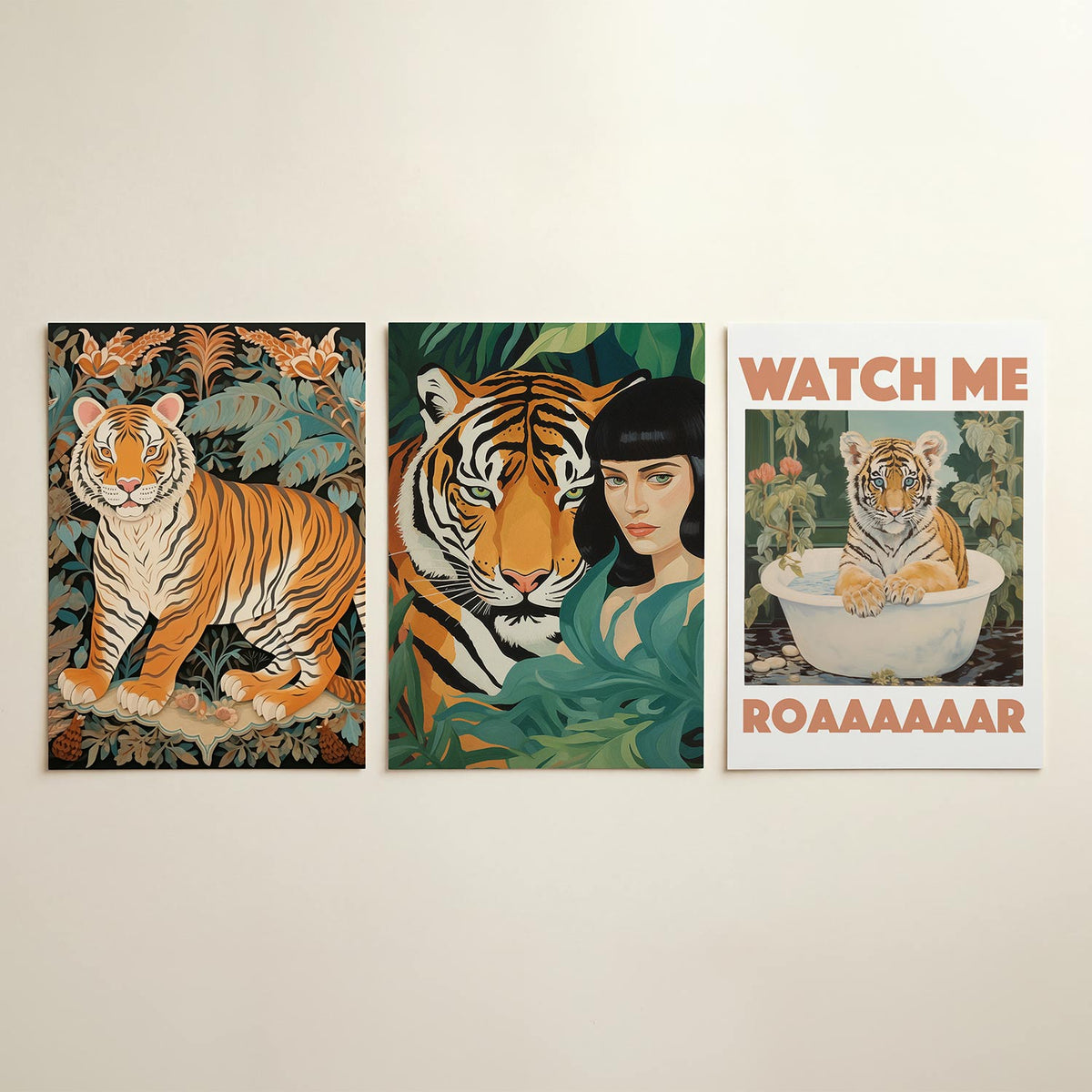 Tijger en bladeren – driedelige posterset in interieur
