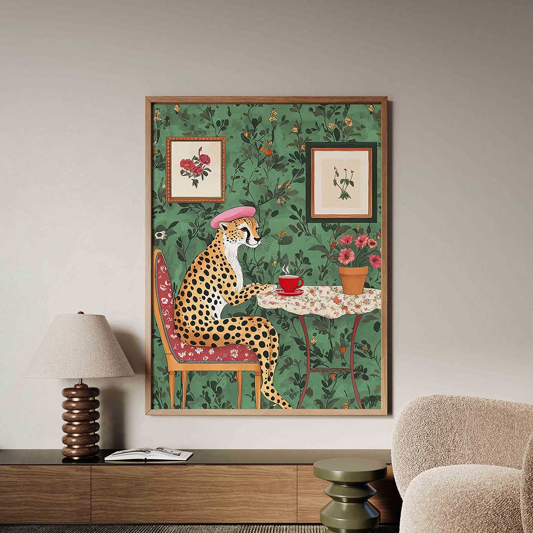 Cheetah met hoed en thee – dieren poster in staand formaat