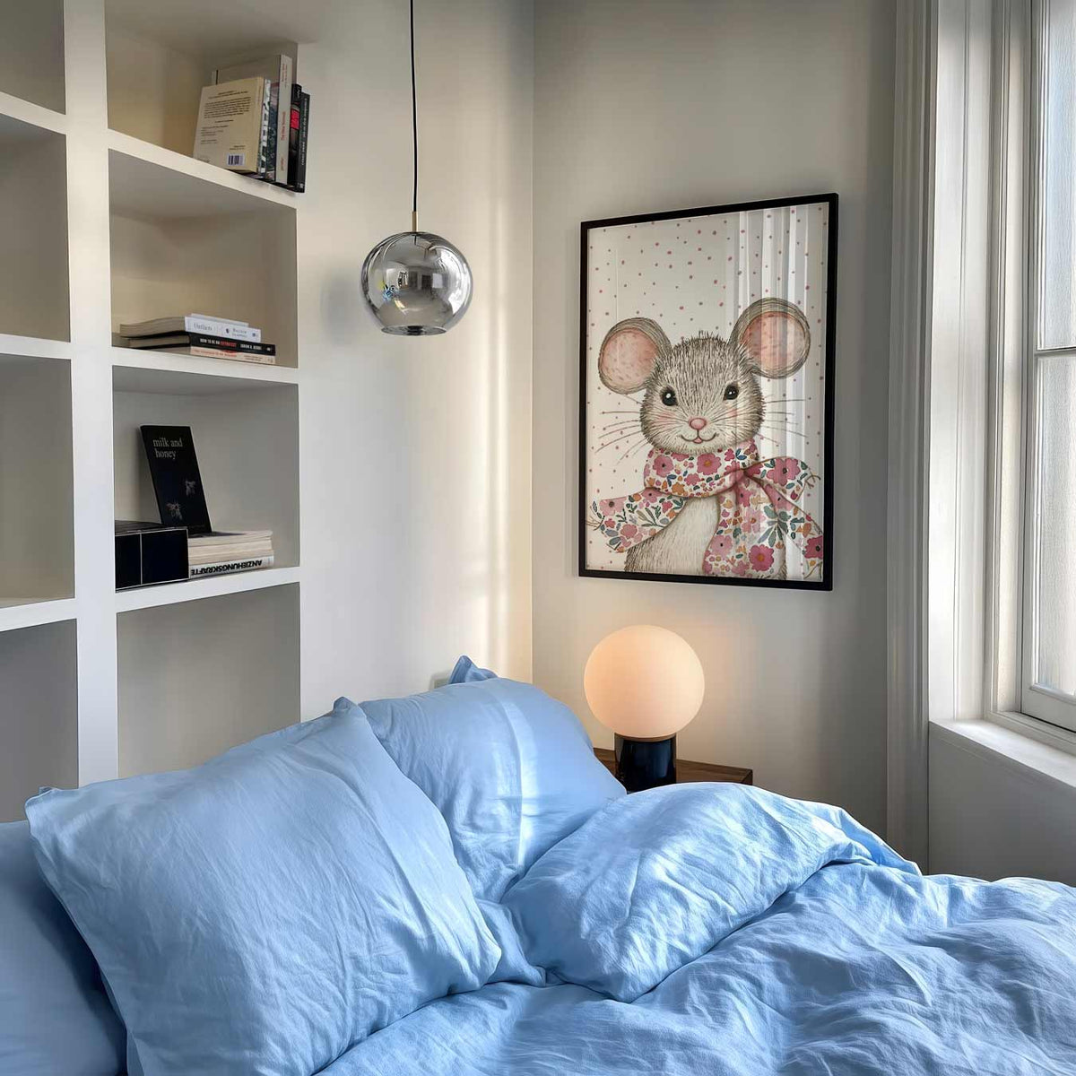 Schattige Muizenposter met Bloemensjaal – staande muurposter voor de kinderkamer