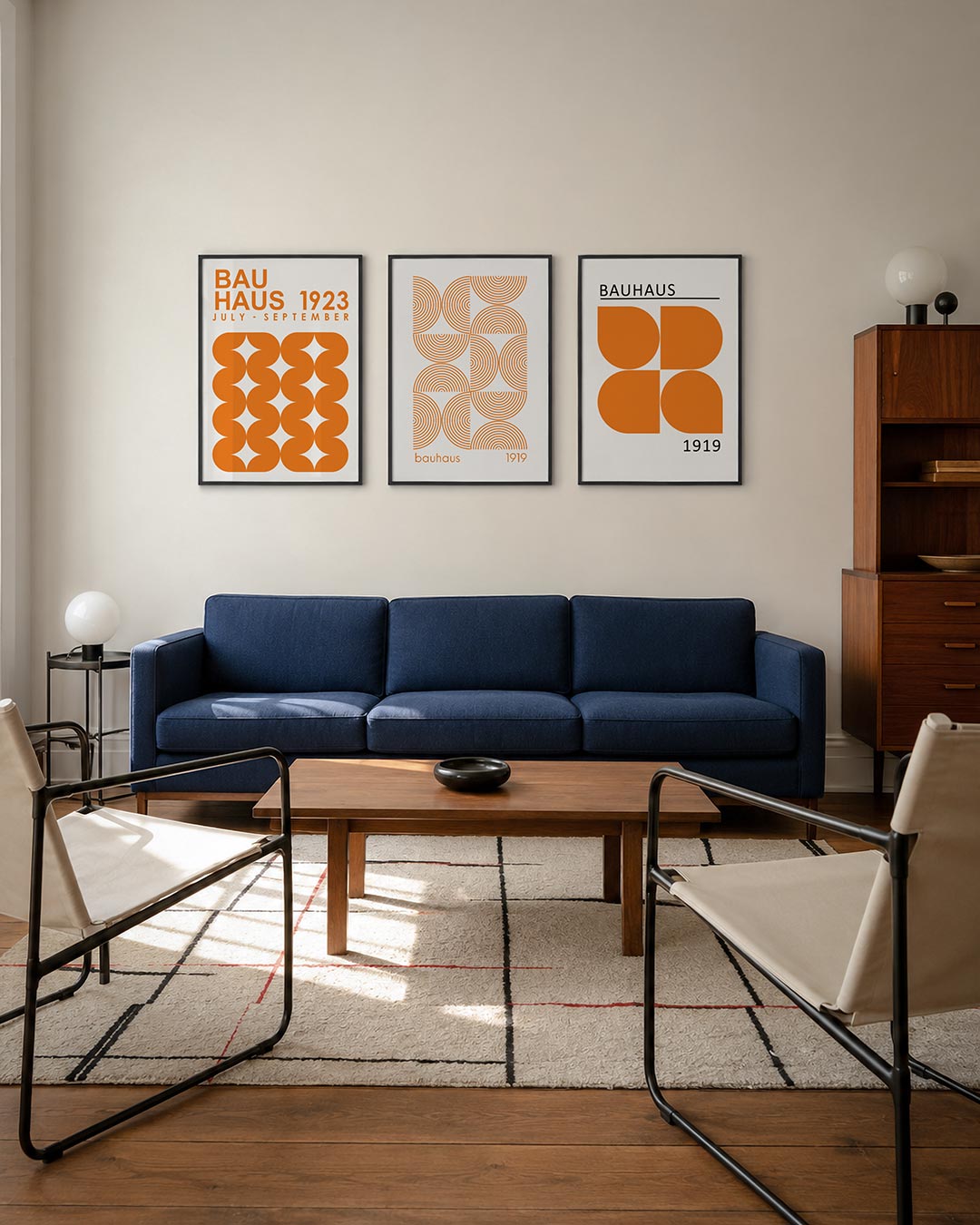 Oranje vormenspel driedelige posterset – deze posterset in drie delen toont een speelse ordening van oranje halve cirkels en