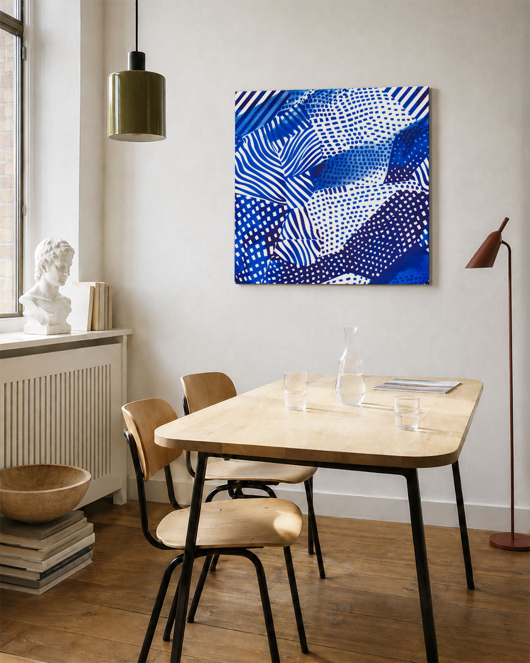 Dynamische patronen kunstwerk – vierkante wanddecoratie – dit werk toont een levendige mix van blauwe en witte patronen met