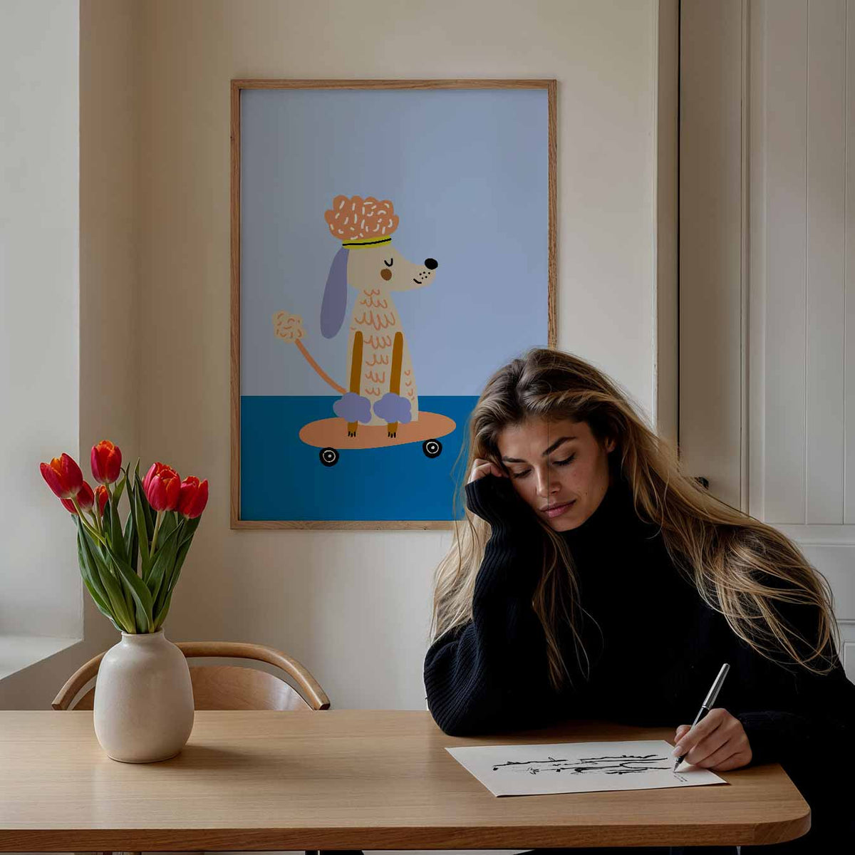 Schattige Hond op Skateboard – staande muurposter voor de kinderkamer