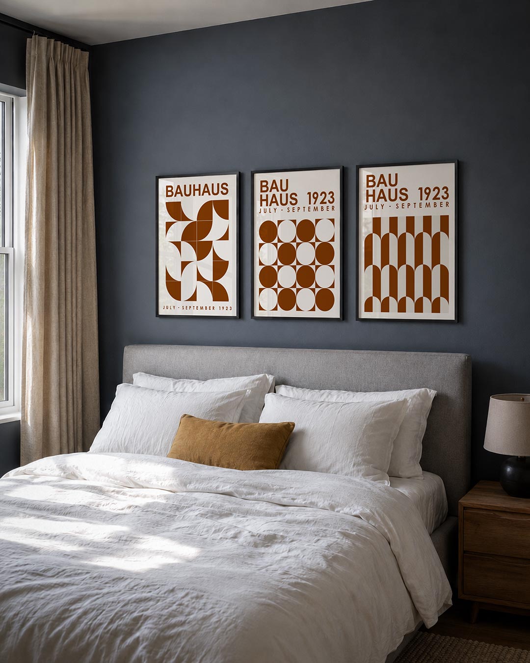 Vorm en ritme posterset – derde productweergave – deze posterset in drie delen toont een dynamisch spel van halve cirkels en