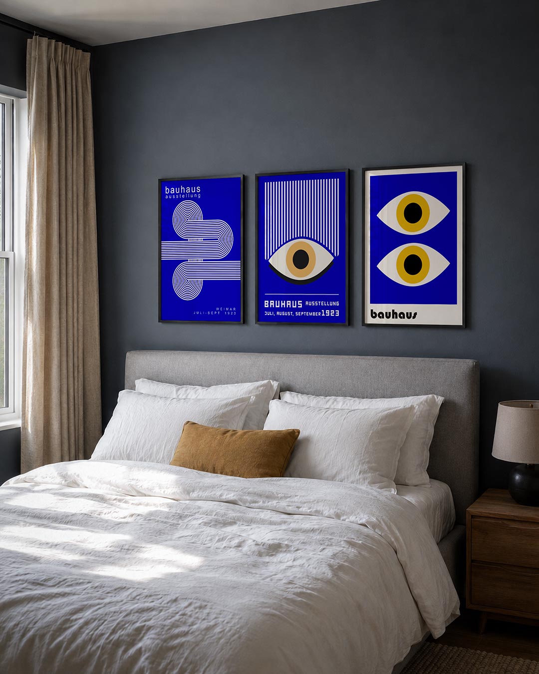 Lijnen en cirkelpatronen posterset – derde productweergave – deze posterset in drie delen toont een levendig spel van witte