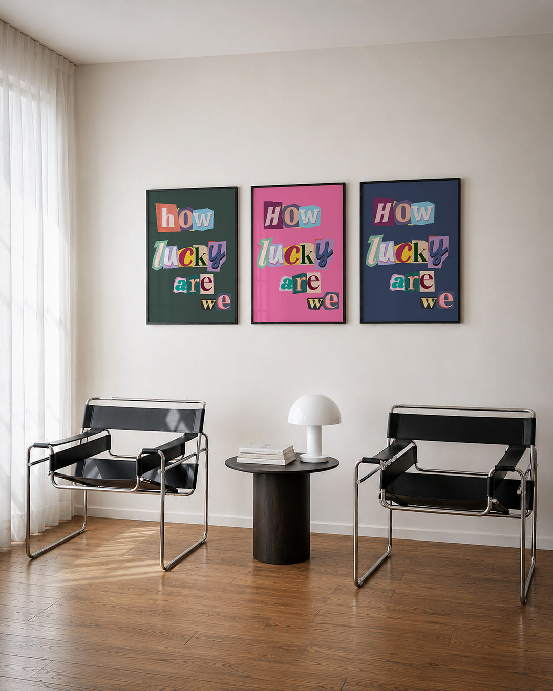 Speelse typografie driedelige posterset – deze posterset in drie delen toont een levendig spel van
