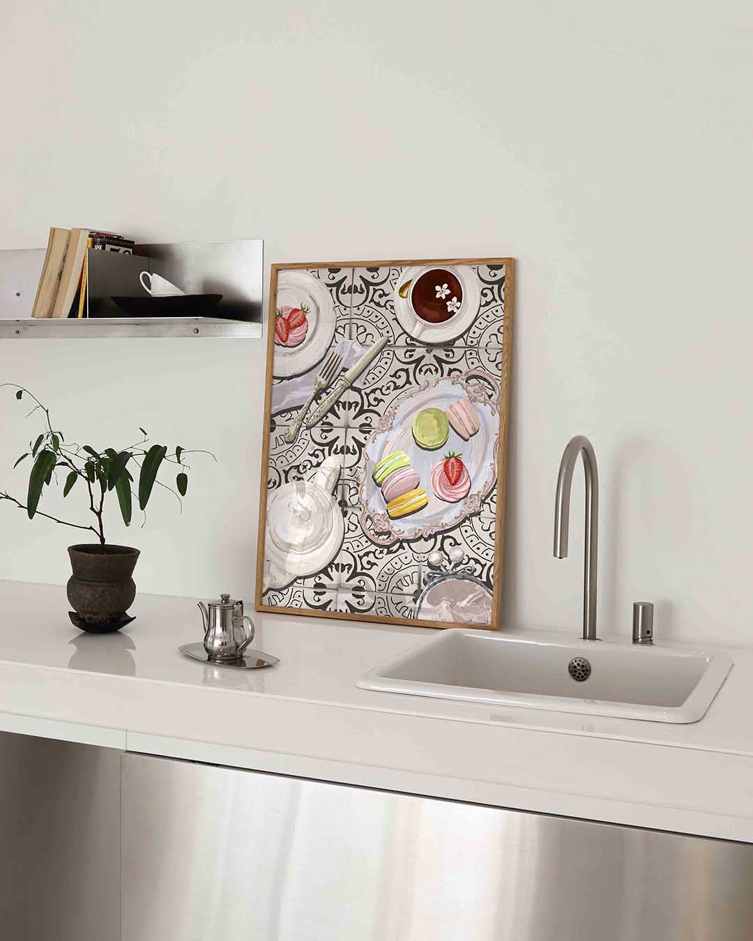 Theeservies en macarons – keukenposter in staand formaat