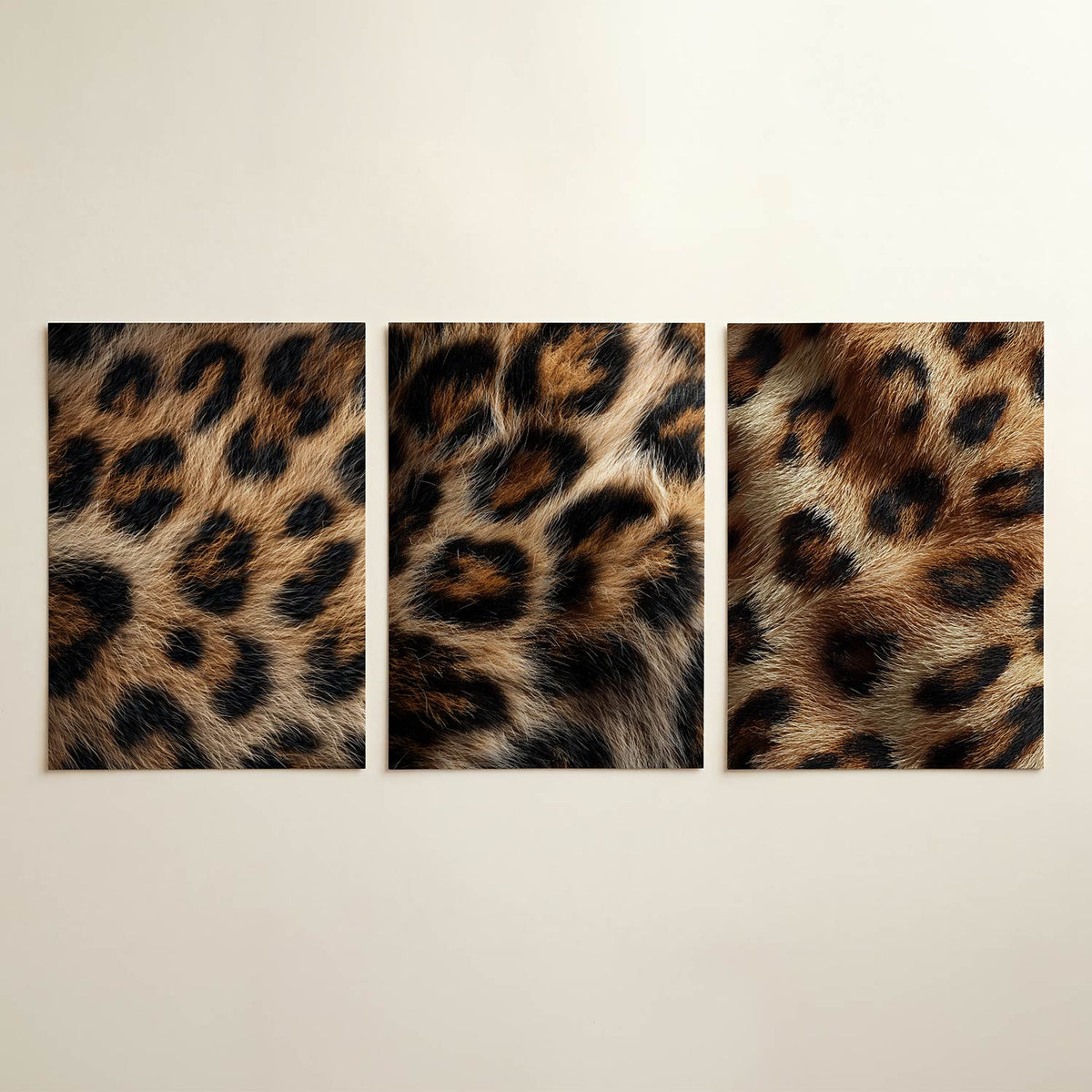 Vlekken en textuur driedelige posterset in interieur