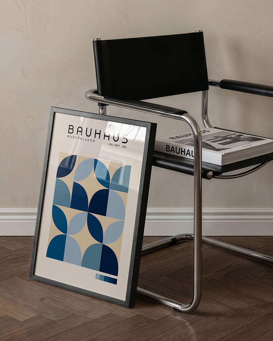 Vormritme en kleur – staande Bauhaus poster voor aan de muur