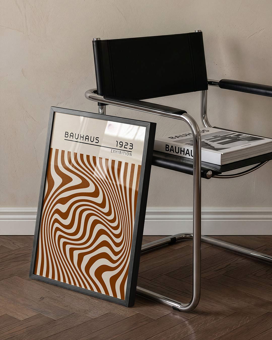 Golvend lijnenspel – staande Bauhaus poster voor aan de muur