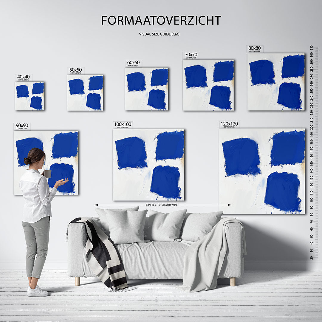 Dynamische blauwe vlakken kunstwerk – materiaalweergave – dit werk toont drie grote, onregelmatige blauwe vlakken op een