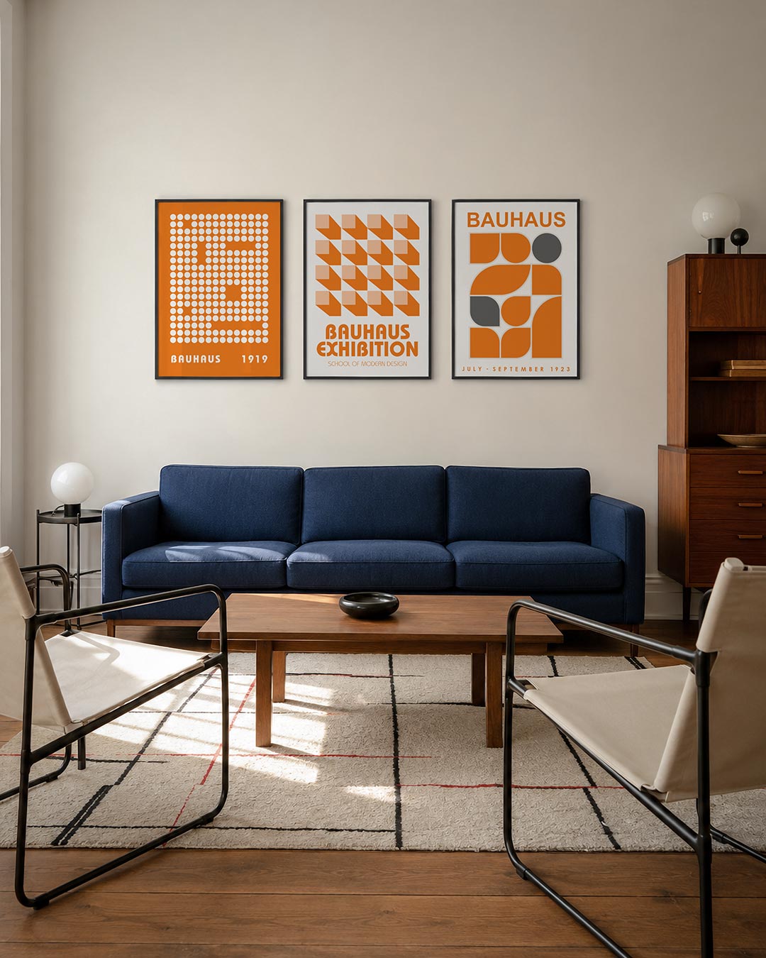 Cirkelpatroon en kleur driedelige posterset – deze posterset in drie delen toont een speels lijnenspel van witte cirkels op