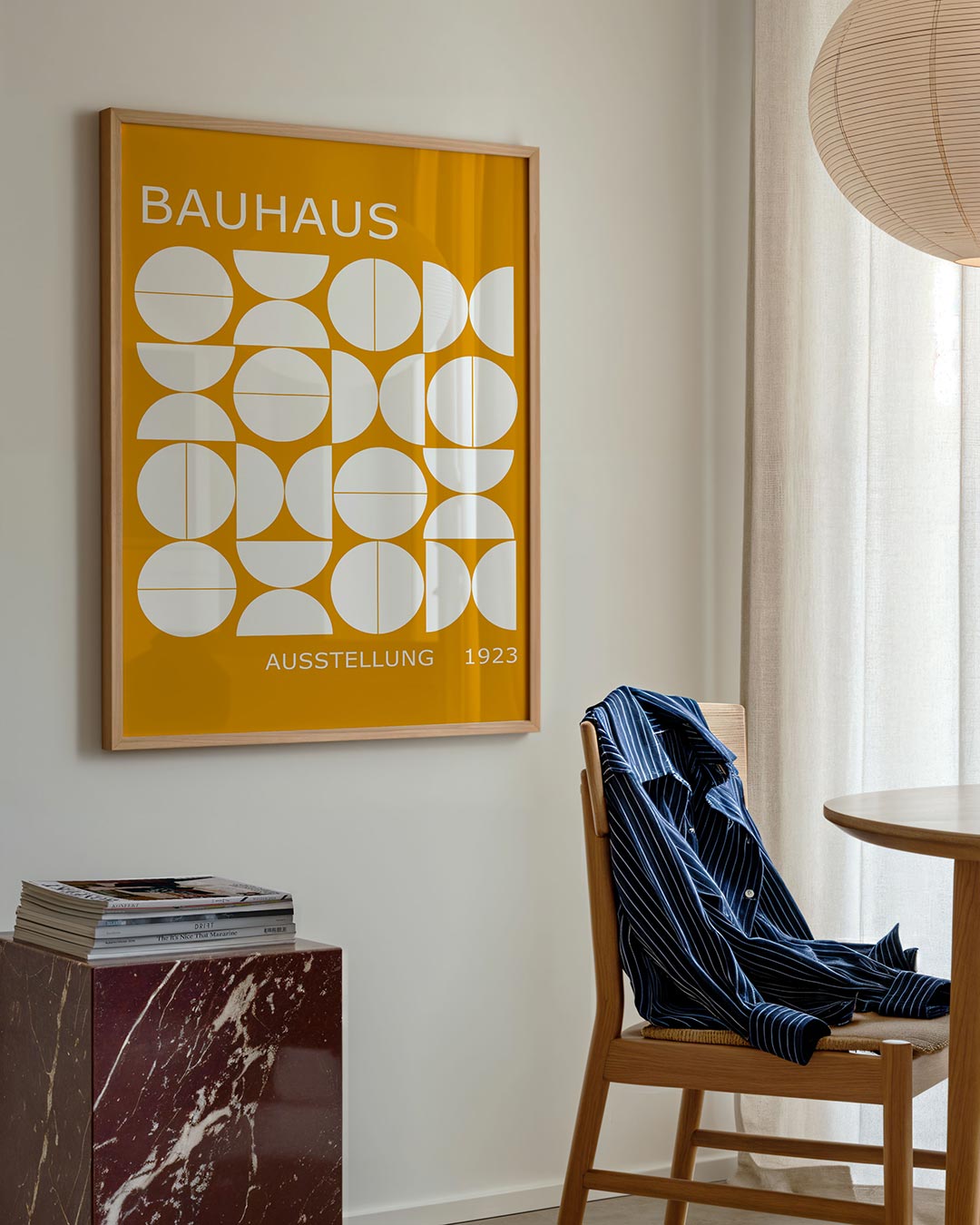 Vormritme en kleur – geometrische poster in Bauhaus-stijl van WallArtistic