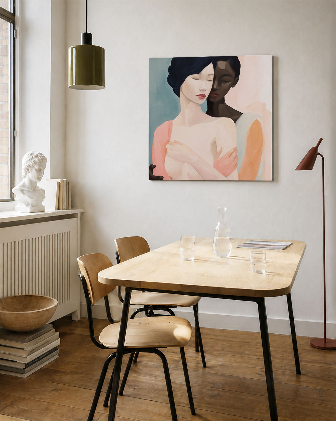 Intieme omhelzing kunstwerk – vierkante wanddecoratie – dit kunstwerk toont twee figuren in een zachte omhelzing, met