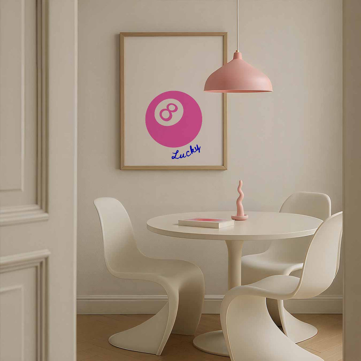 Geluksbrenger Roze Bal – zomerse poster in staand formaat