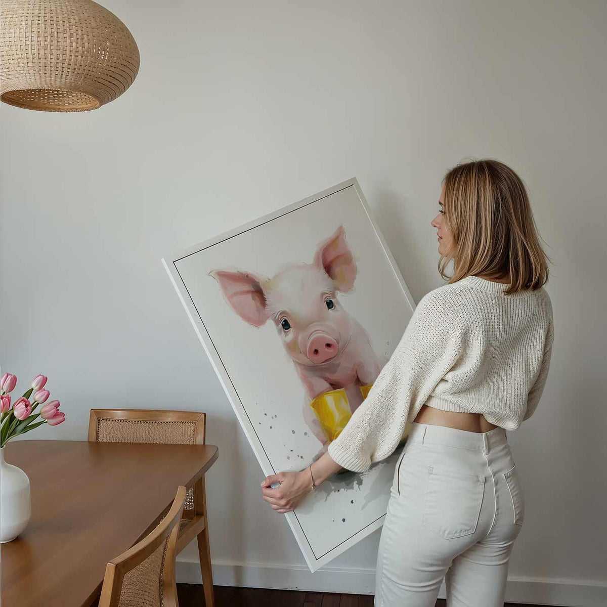 Schattig Varkentje in Gele Regenlaarsjes – kids poster als vrolijke staande wanddecoratie