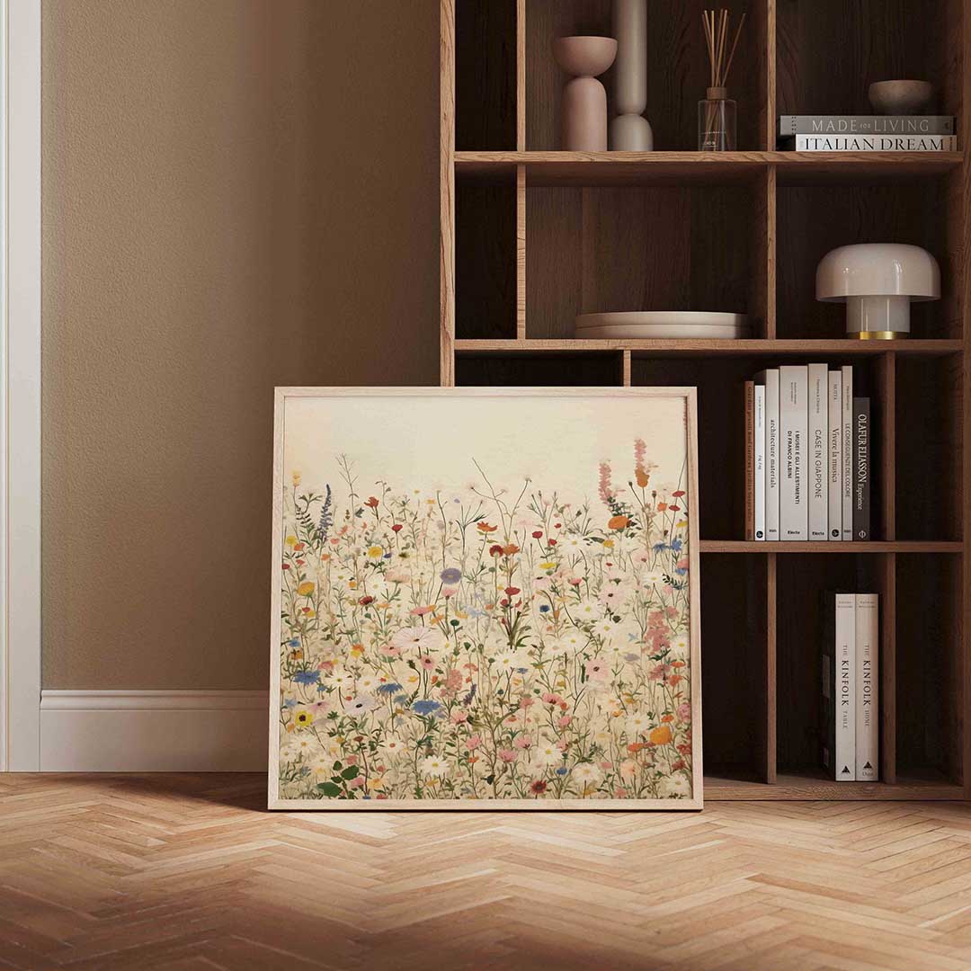 Bloemenveld – vierkante wanddecoratie met kleur en vorm van WallArtistic
