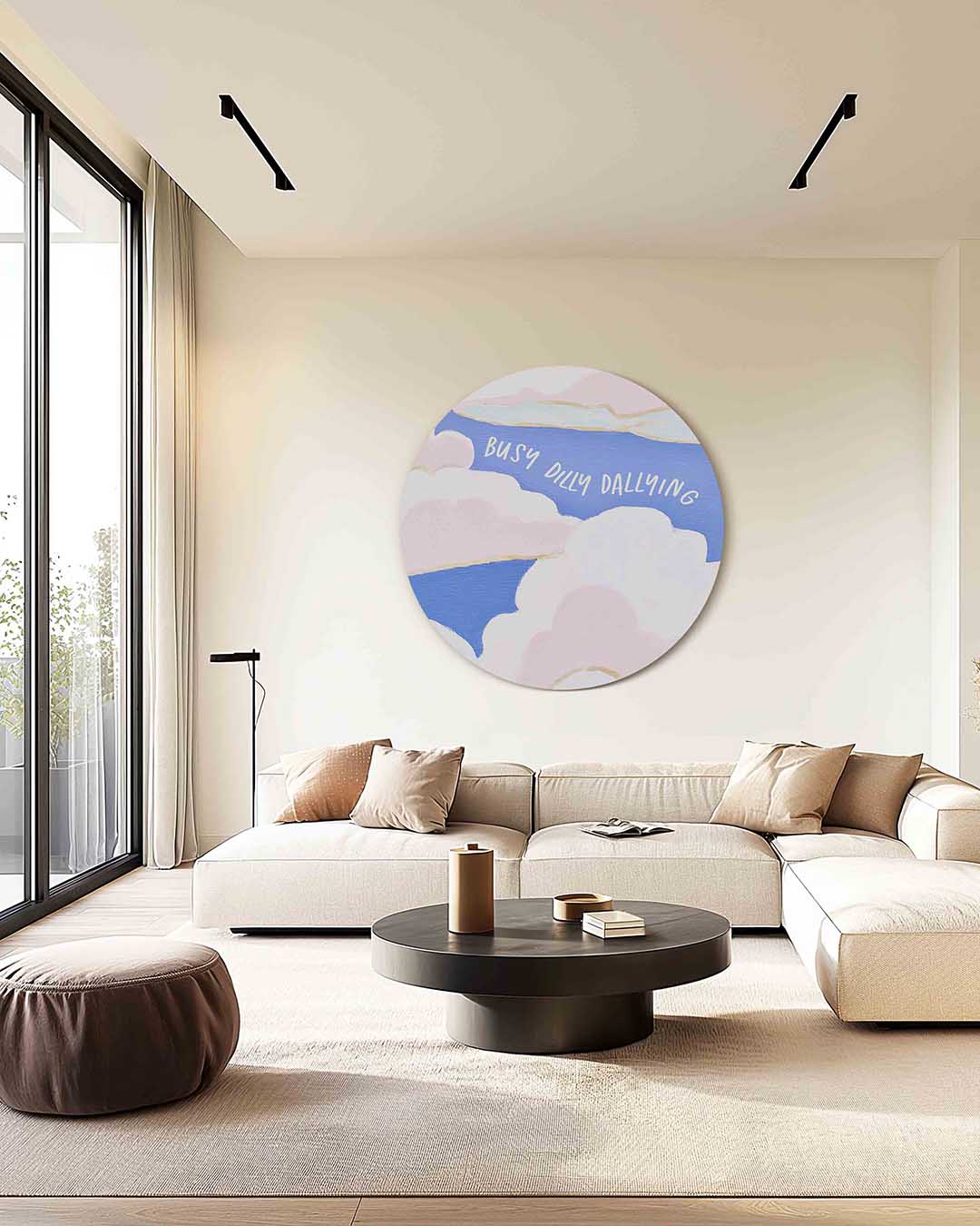 Wolken en tekst – kleurrijke muurcirkel als ronde wanddecoratie
