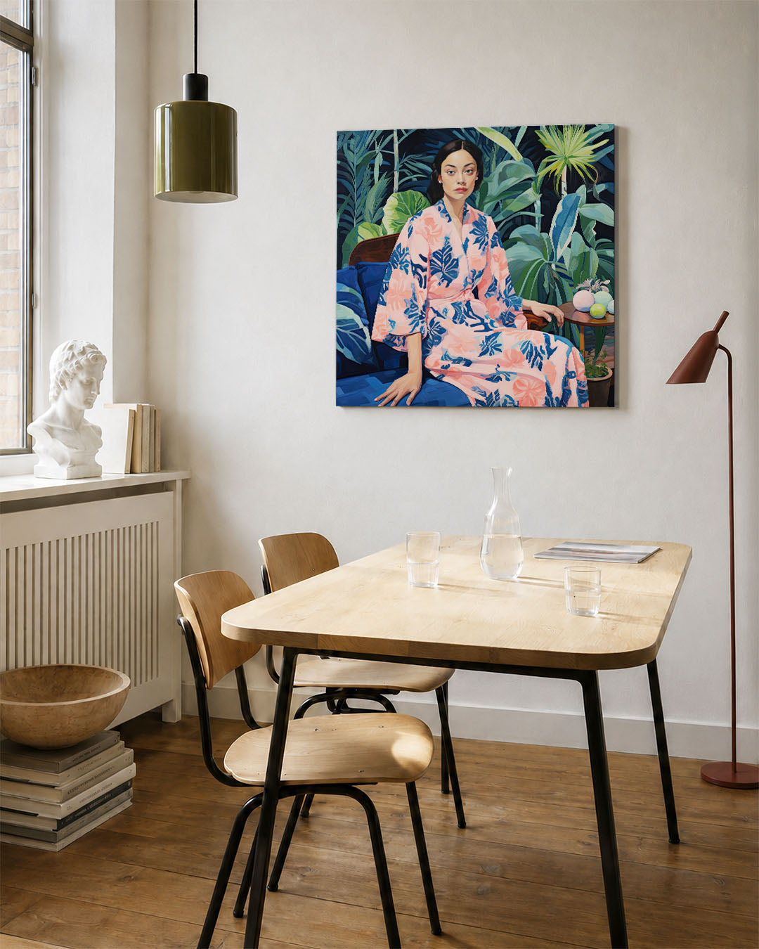 Vrouw in tropische tuin kunstwerk – vierkante wanddecoratie – dit werk toont een vrouw in een kleurrijke kimono, omringd door