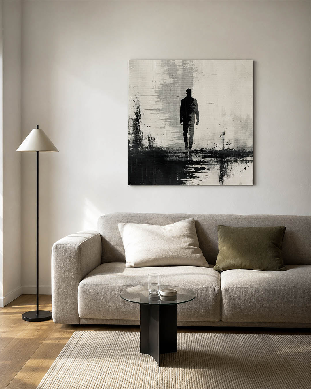 Stille reflectie kunstwerk – vierkante wanddecoratie – dit kunstwerk toont een silhouet van een wandelende figuur tegen een