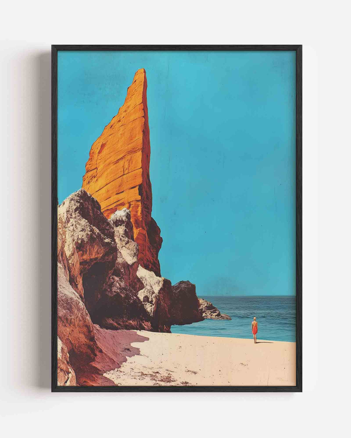 Rotsformatie en strand – surrealistische portret poster als wanddecoratie