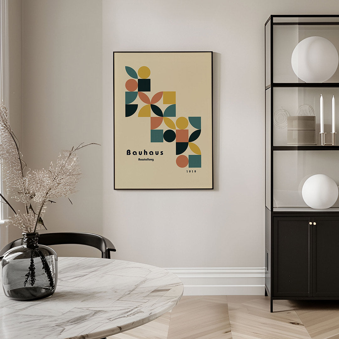 Vormritme en kleur – geometrische Bauhaus poster in staand formaat