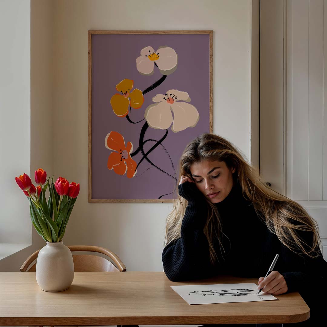 Bloemenpracht op Paarse Achtergrond – bloemen poster in staand formaat