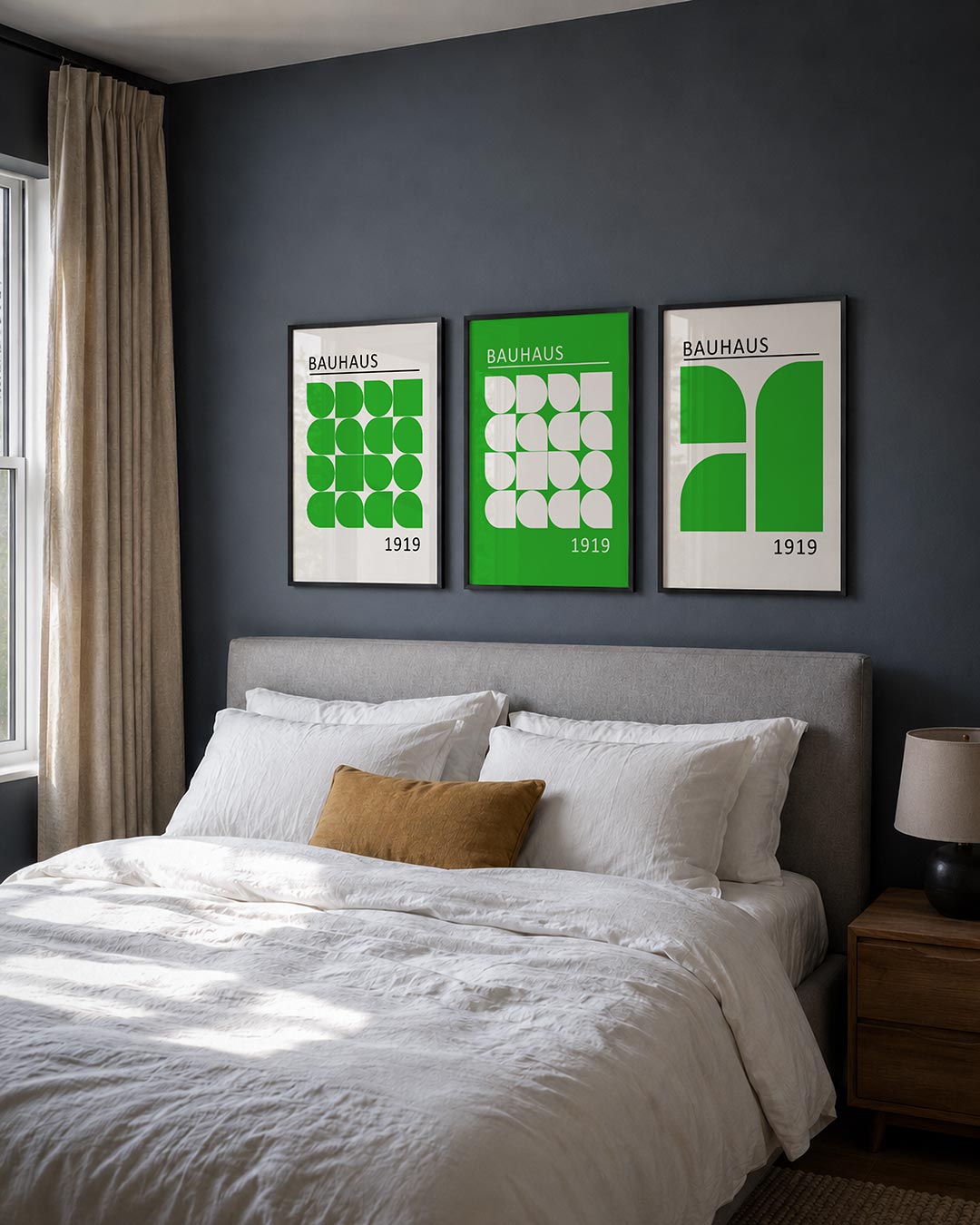 Groene vormenritme posterset – detailweergave – deze posterset in drie delen toont een speelse ordening van groene vormen. De