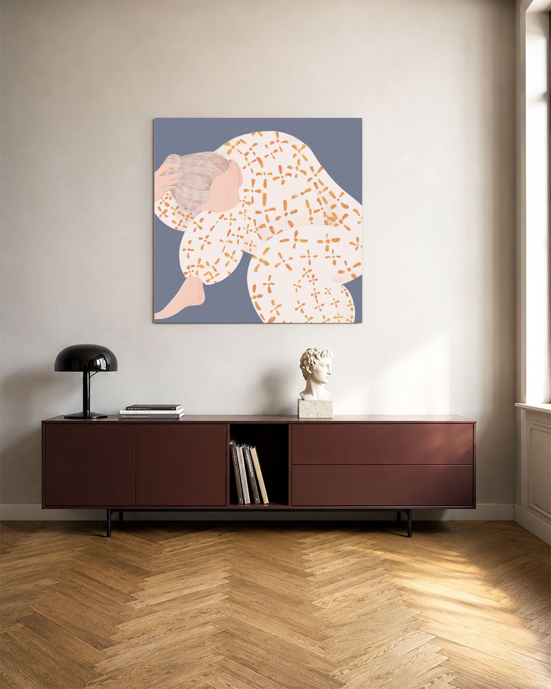 Gestileerde figuur kunstwerk – tweede productweergave – dit kunstwerk toont een figuur in een gebogen houding met een patroon