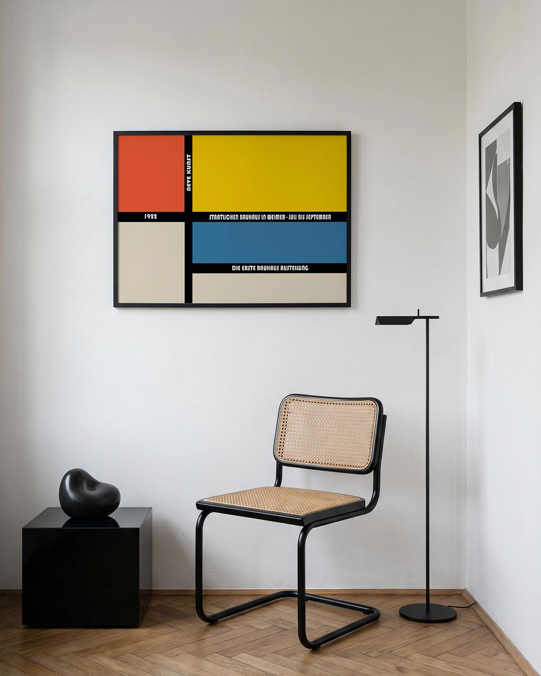 Vorm en kleurvlakken – geometrische Bauhaus poster in liggend formaat