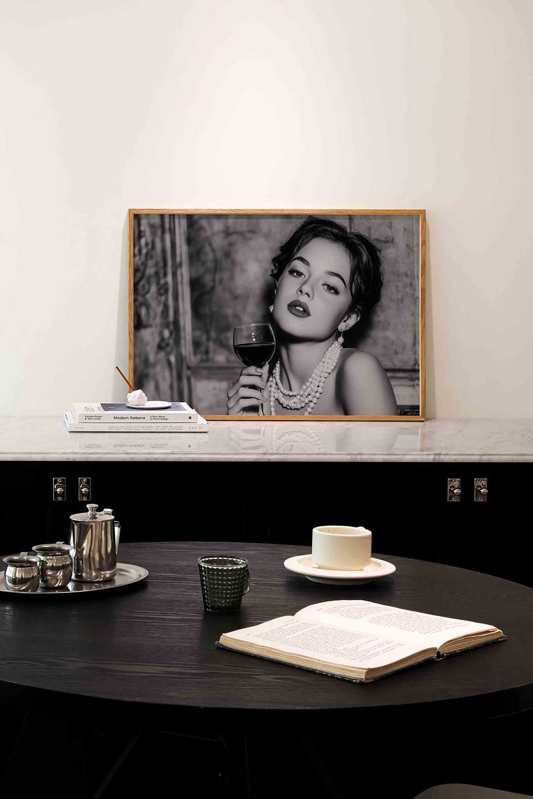Vrouw met parels – portret poster in liggend formaat