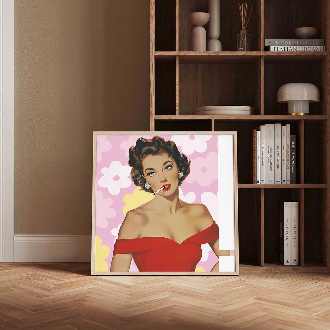 Vrouw in rode jurk – kleurrijke Pop Art poster in vierkant formaat
