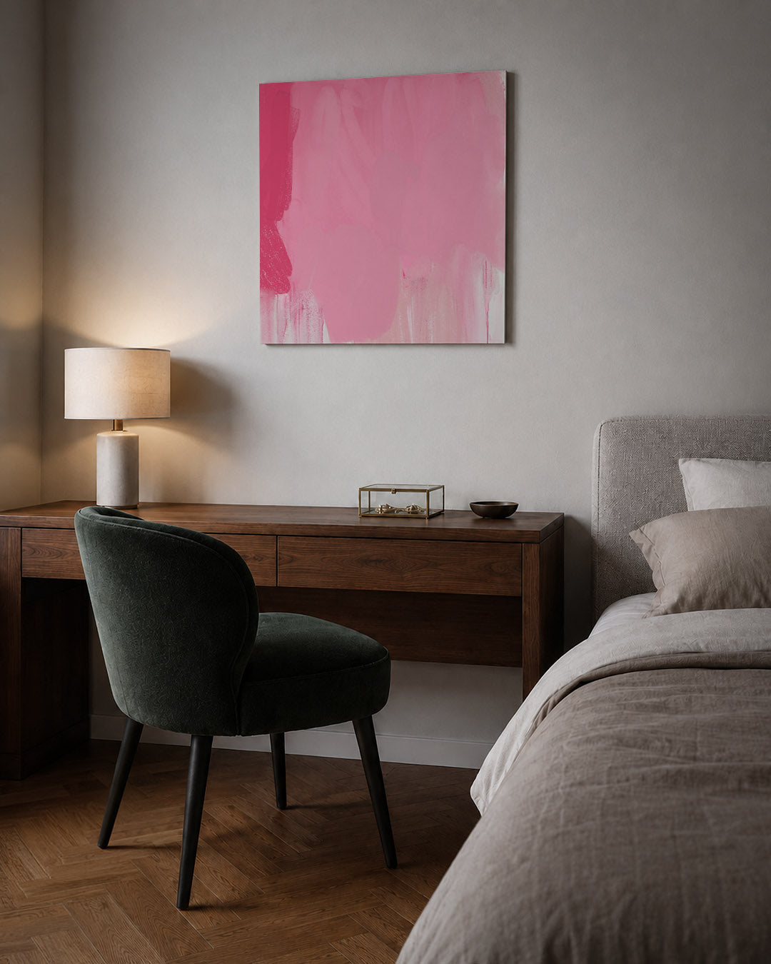 Roze vormen compositie kunstwerk – sfeerbeeld – dit werk toont een zachte mix van roze tinten met vloeiende, overlappende