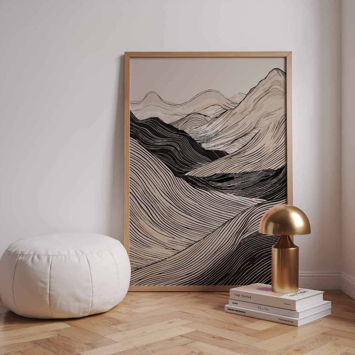 Abstracte Bergen in Lijnen – staande kleurrijke abstracte wanddecoratie van WallArtistic