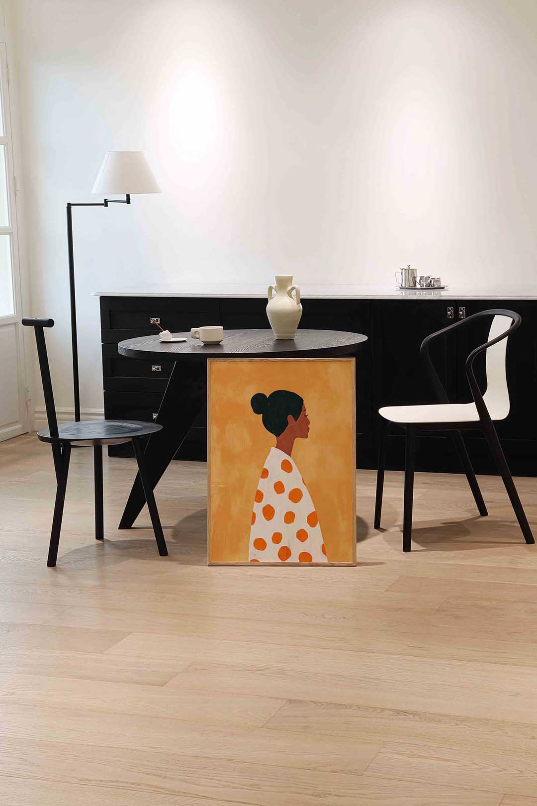 Vrouw met oranje stippen – moderne wandkunst als portret poster