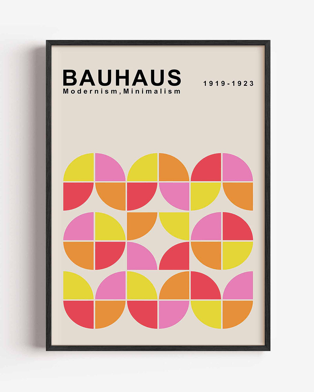 Vormritme en kleur – staande Bauhaus poster als wanddecoratie
