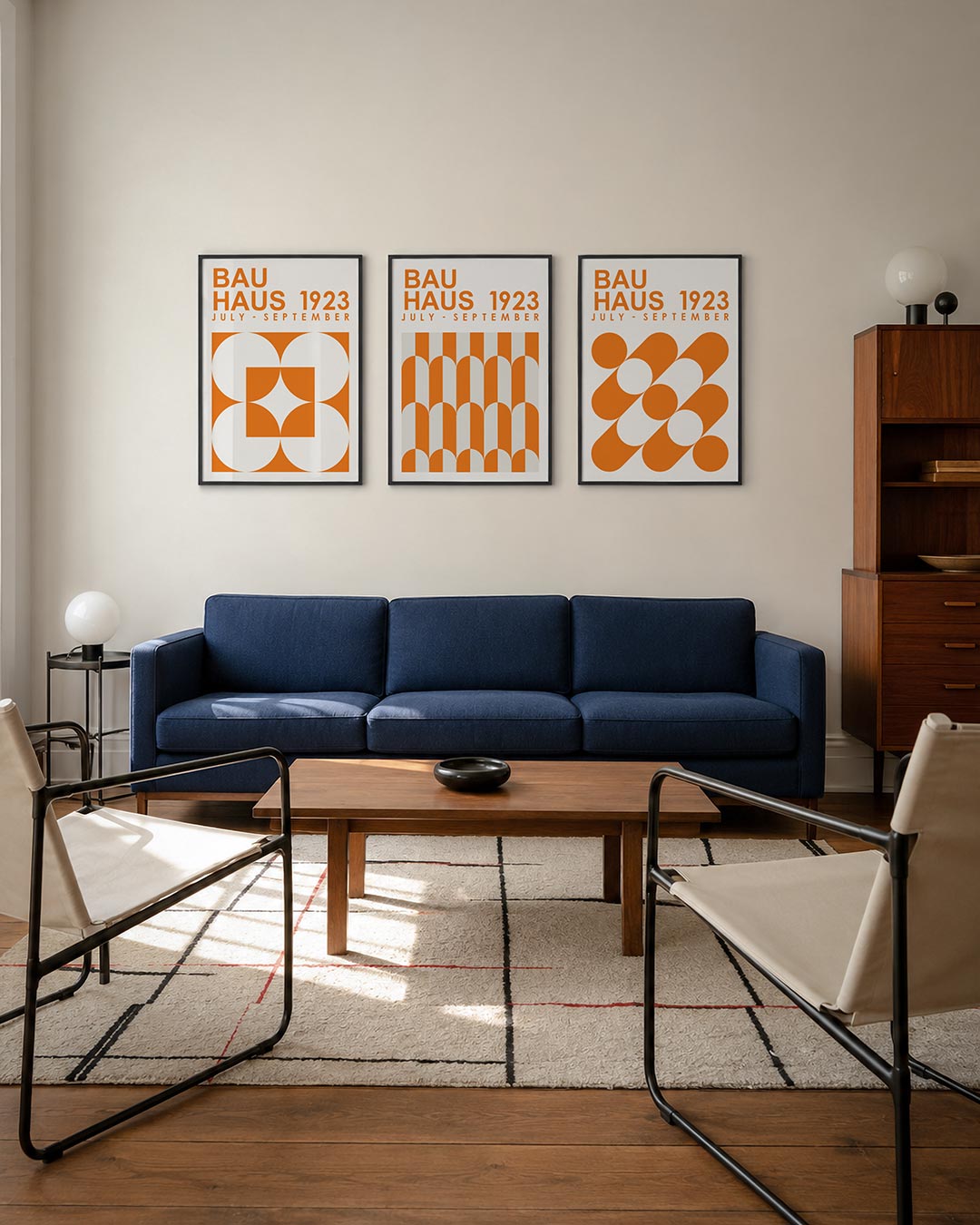 Vormen en vlakken driedelige posterset – deze posterset in drie delen toont een speels lijnenspel van oranje en witte cirkels