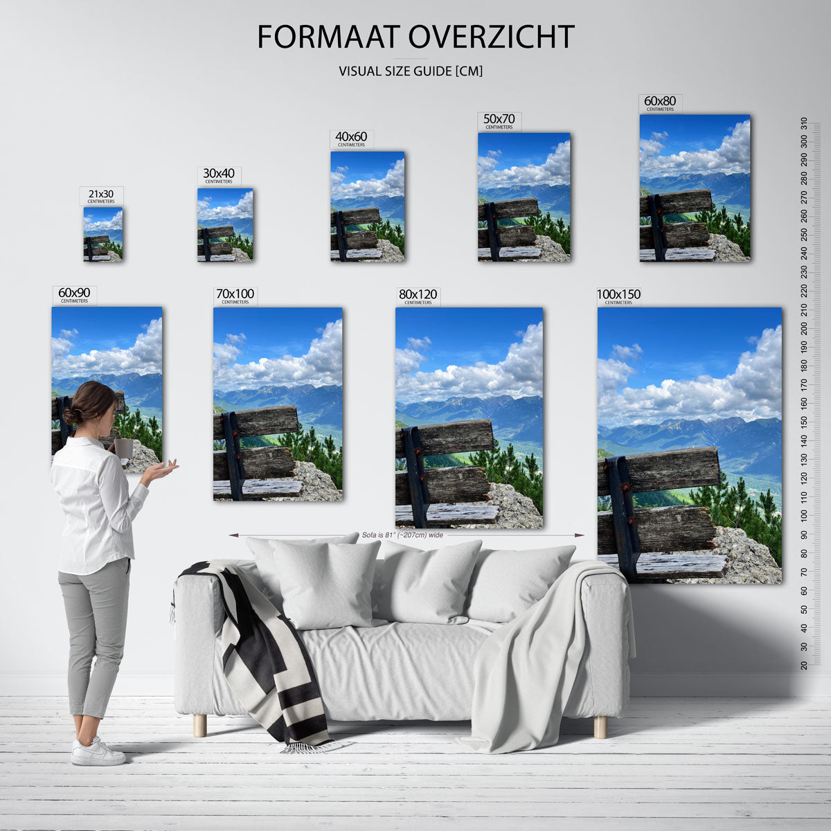 Berglandschap poster – sfeerbeeld – deze poster toont een houten bankje met een adembenemend uitzicht op bergen onder een