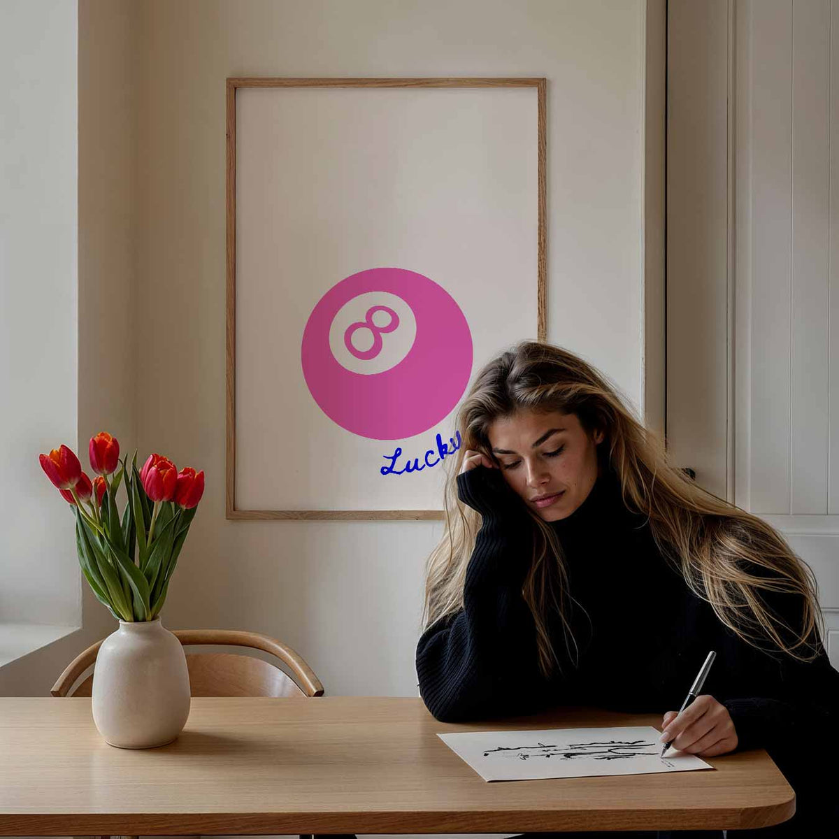 Geluksbrenger Roze Bal – staande muurposter met zomerse uitstraling