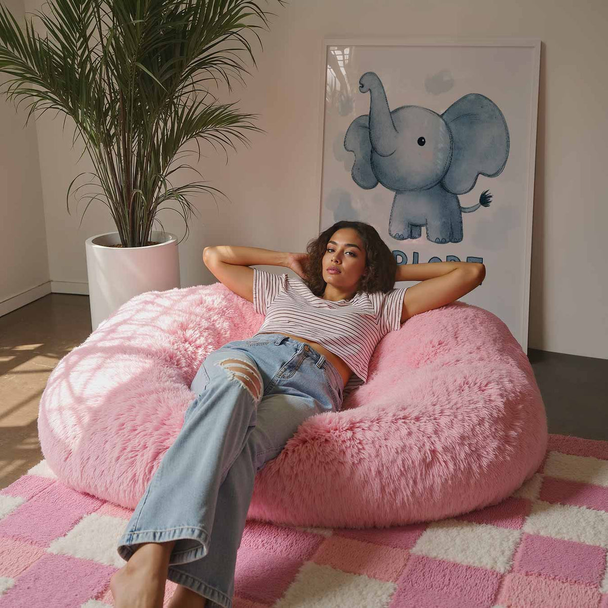 Droomolifant Explore – staande kinderkamer wanddecoratie van WallArtistic